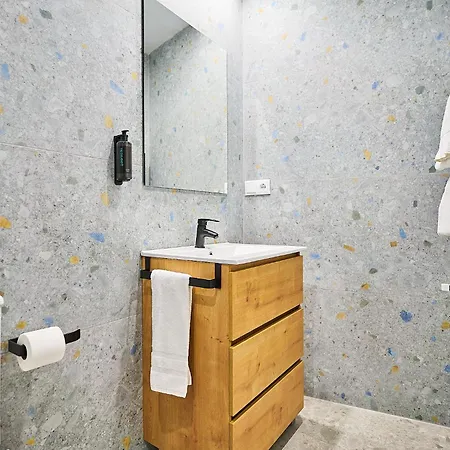 Apartamentos Esperanza By Gaiarooms Salamanca Esterno foto